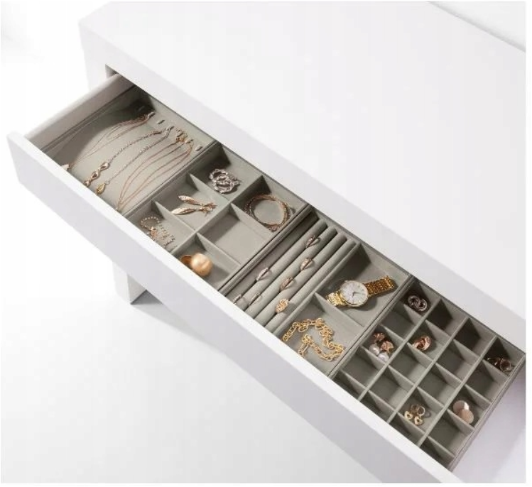 Velvet jewelry box for necklaces and earrings, 6 compartments
