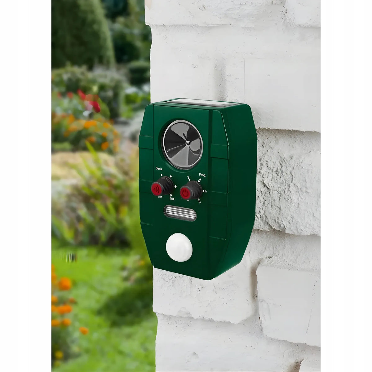 Parkside Solar Powered Animal Repeller - 8 meters range and 110° radius