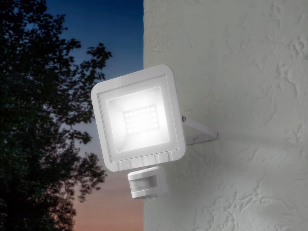Outdoor LED floodlight with motion and twilight sensor 24W 5000K - Neutral White