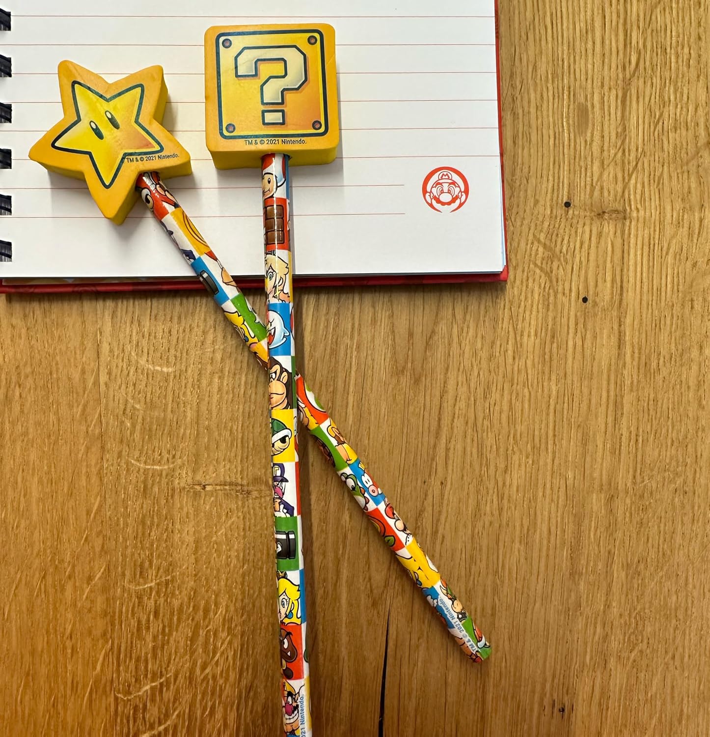 Super Mario stationery set 2 pieces in Reusable Case