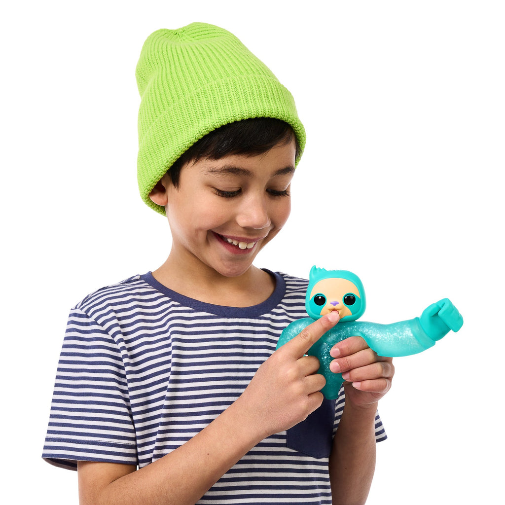 Little Live Pets Zoogooz Sloth, Interactive Electronic Stretchy Toy, 70+ Sounds & Reactions