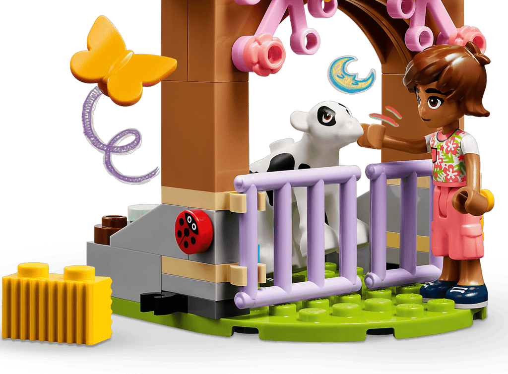 LEGO Friends Autumn's Baby Cow Shed #42607 - DAMAGED BOX
