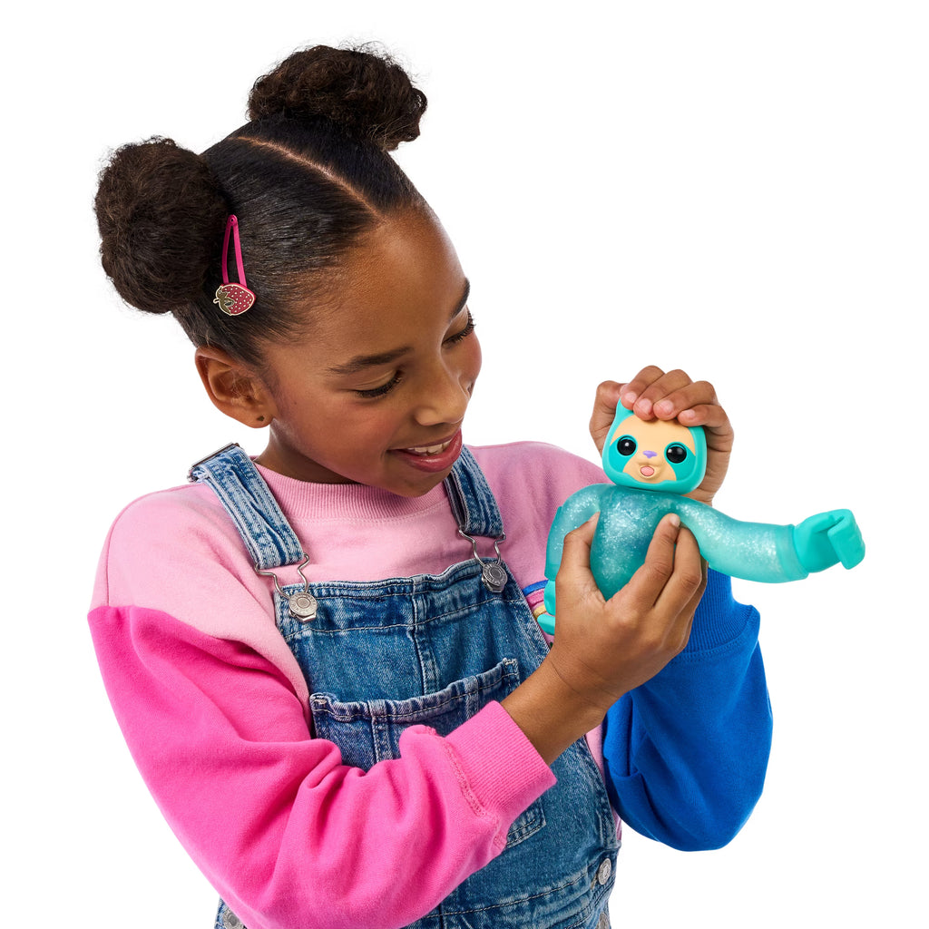 Little Live Pets Zoogooz Sloth, Interactive Electronic Stretchy Toy, 70+ Sounds & Reactions