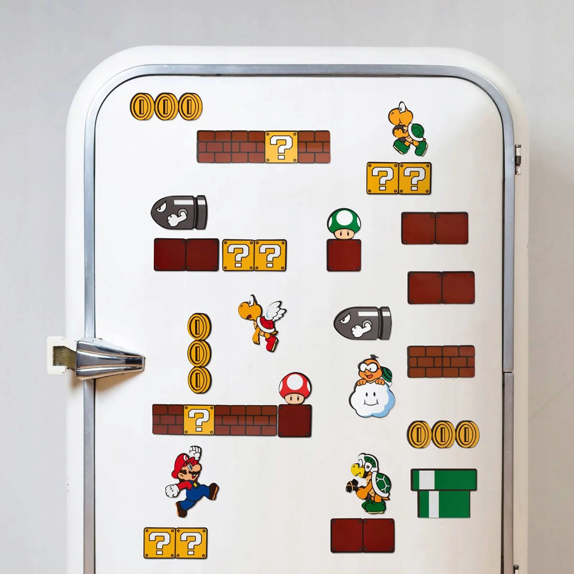 Official Nintendo Super Mario™ Magnet Set Mushroom Kingdom Set