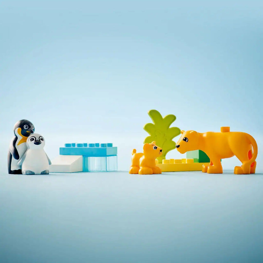 LEGO® Wild Animal Families: Penguins & Lions (10442-LEGO)