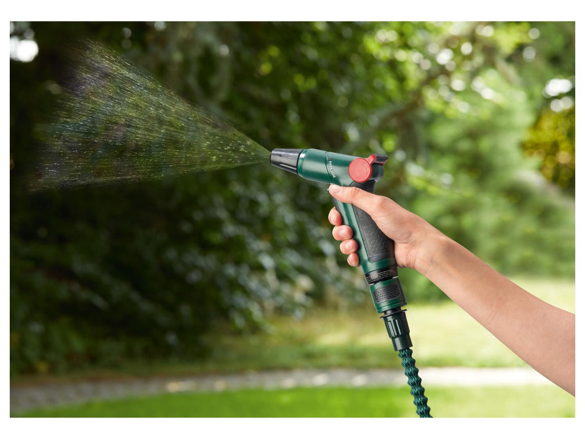 Parkside 5 to 15m Self-Retracting Flexible Garden Hose Display