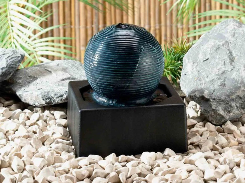 LIVARNO HOME Decorative fountain with water pump - Sphere