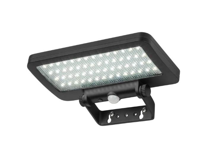 LIVARNO HOME facade lamp 450 lm solar powered