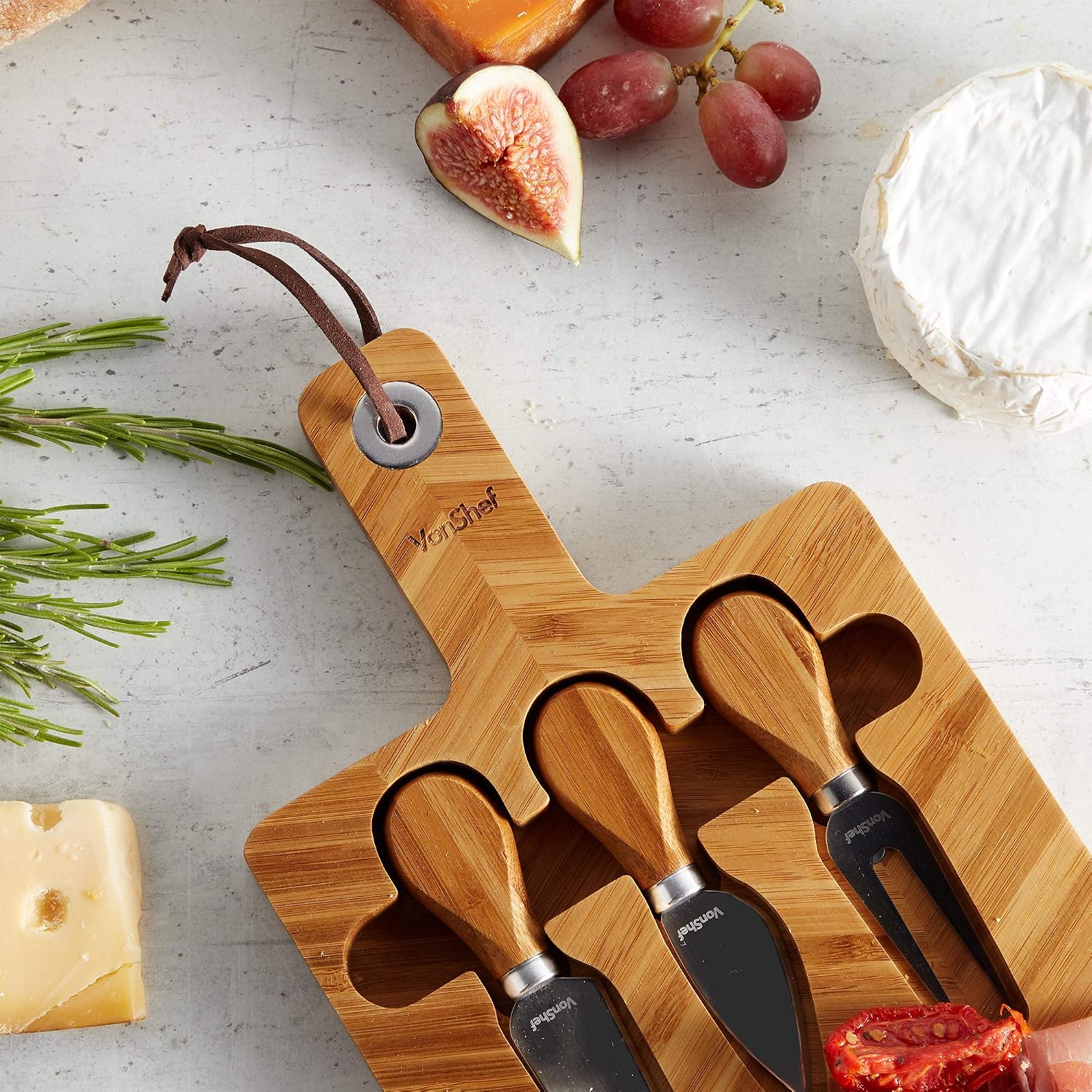 VonShef Herringbone Cheese Board & Knife Set – 100% Bamboo Serving Platter