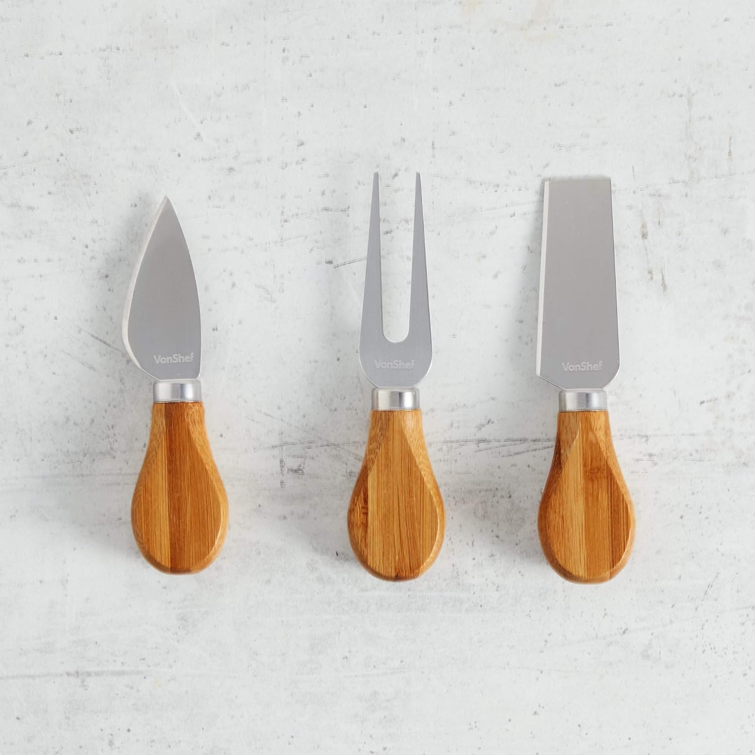 VonShef Herringbone Cheese Board & Knife Set – 100% Bamboo Serving Platter