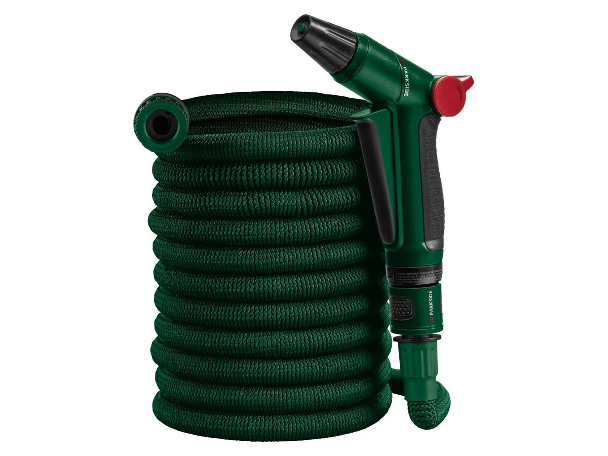 Parkside 5 to 15m Self-Retracting Flexible Garden Hose Display