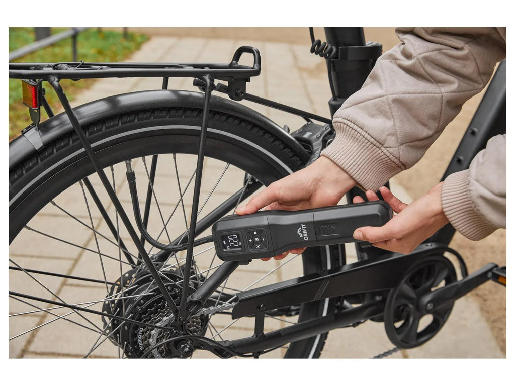 CRIVIT Premium Cordless air pump for Cars, Motocycles, Bicycles, Inflatables — image 4