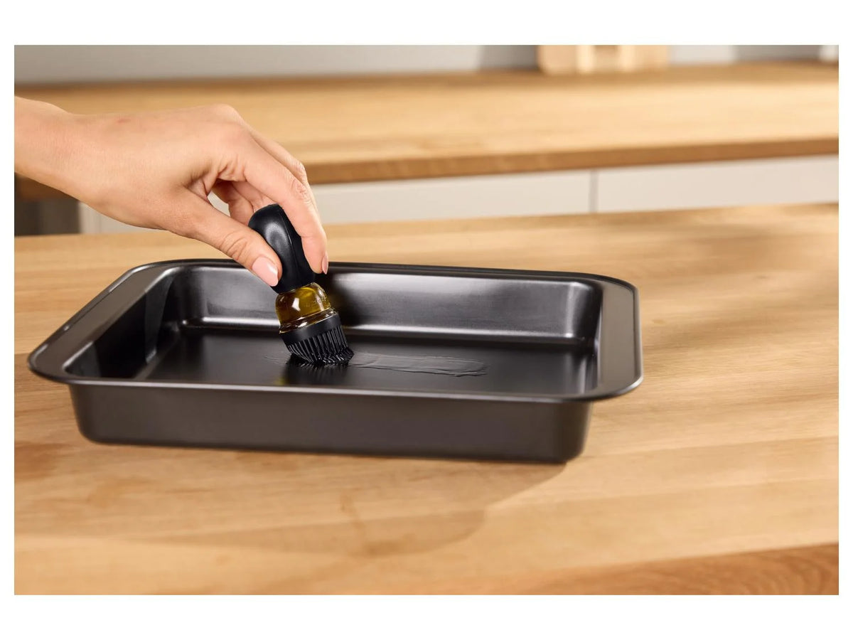 SILVERCREST® 2-in-1 Oil Dispenser with Brush