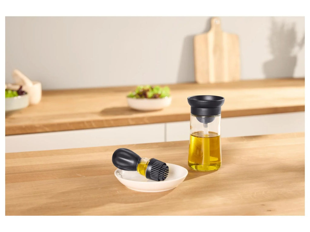 SILVERCREST® 2-in-1 Oil Dispenser with Brush