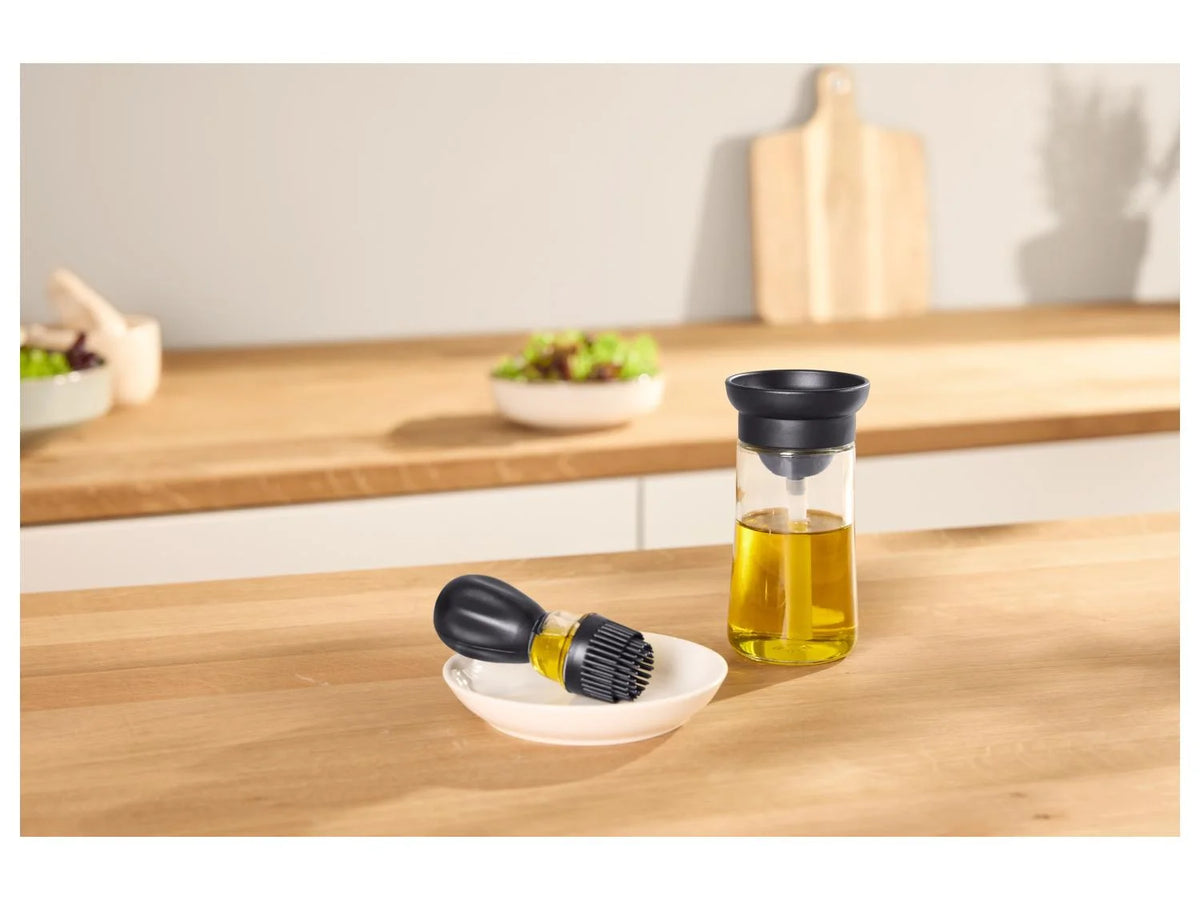 SILVERCREST® 2-in-1 Oil Dispenser with Brush