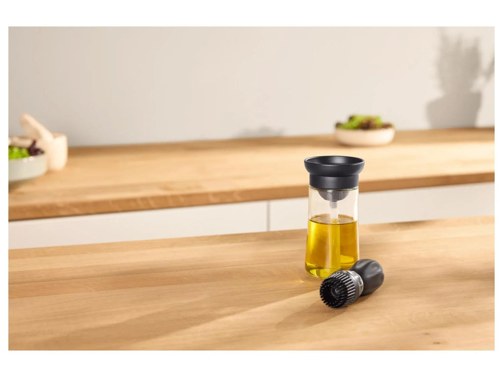 SILVERCREST® 2-in-1 Oil Dispenser with Brush